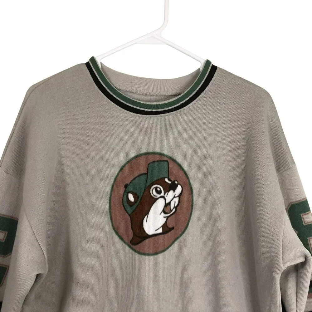 Buc-ees Sweatshirt Beaver Logo & 82 Design Crewneck Mens Size M - Picture 3 of 8